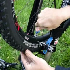 Centreur De Roues De Poche UNIOR -1753/6 -Pas Cher Produits d'Entretien Magasin 600x600 125849 15115216231016 1