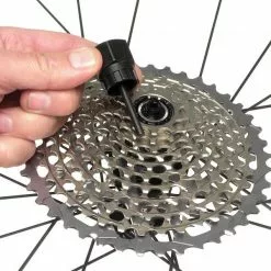 Démonte Cassette Avec Guide PARK TOOL FR-5.2G -Pas Cher Produits d'Entretien Magasin 600x600 154300 15311436124072 1