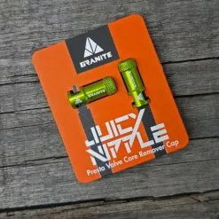 Démonte-Obus Bouchon De Valve GRANITE DESIGN JUICY NIPPLE (x2) -Pas Cher Produits d'Entretien Magasin 600x600 167153 15568696375586 1