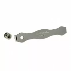 Clé Pour Vis De Plateaux PARK TOOL CNW-2 -Pas Cher Produits d'Entretien Magasin 600x600 2551 15220953722906 1