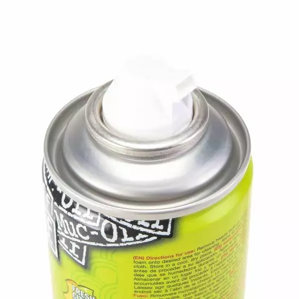 Mousse Nettoyante Pour Casque MUC-OFF (400 Ml) 8 Mousse Nettoyante Pour Casque MUC-OFF (400 Ml) – Image 6