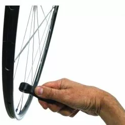 Clé à Rayons Profilés PARK TOOL BSH-4 -Pas Cher Produits d'Entretien Magasin 600x600 91337 park tool cle pour rayons profiles bsh 4 2 1