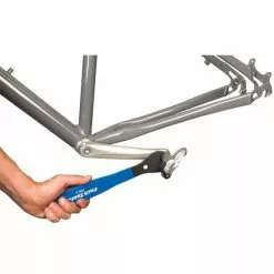Clé à Pédales PARK TOOL PW-5 Amateur -Pas Cher Produits d'Entretien Magasin 600x600 91381 park tool cles a pedales amateur pw 5 2 1