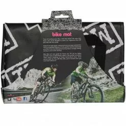Tapis De Sol MUC-OFF BIKE MAT -Pas Cher Produits d'Entretien Magasin 600x600 95043 95043 tapis de sol muc off bike mat 2 add1 1